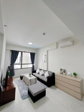 HHomes - Luxury 2BR Nice View at Masteri Thao Dien & Pool GYM